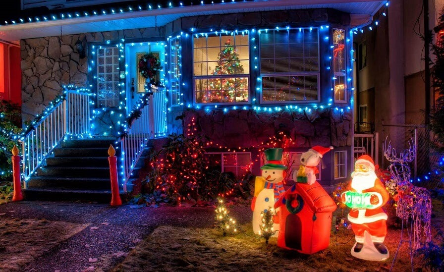 Top 5 Outdoor Christmas Decoration Trends for This Year
