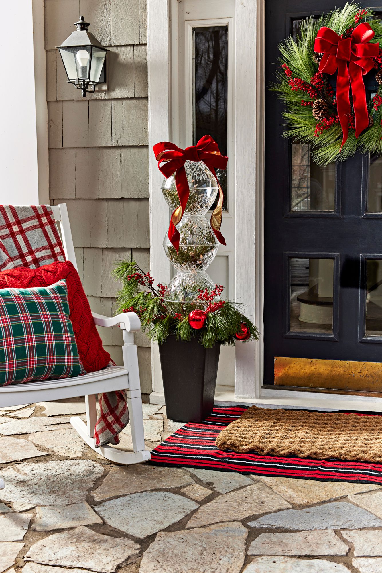 Top 5 Outdoor Christmas Decoration Trends for This Year