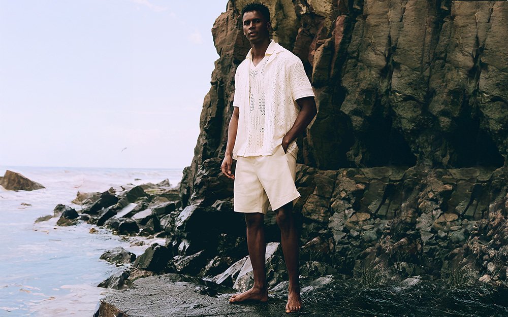 Doppelgänger Dilemma: The Ethics and Fun of Finding Your Twin Stranger